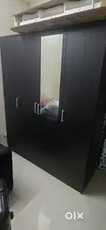 4 Door Wardrobe wooden
