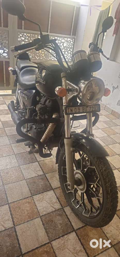 Royal Enfield Thunderbird 500 CC