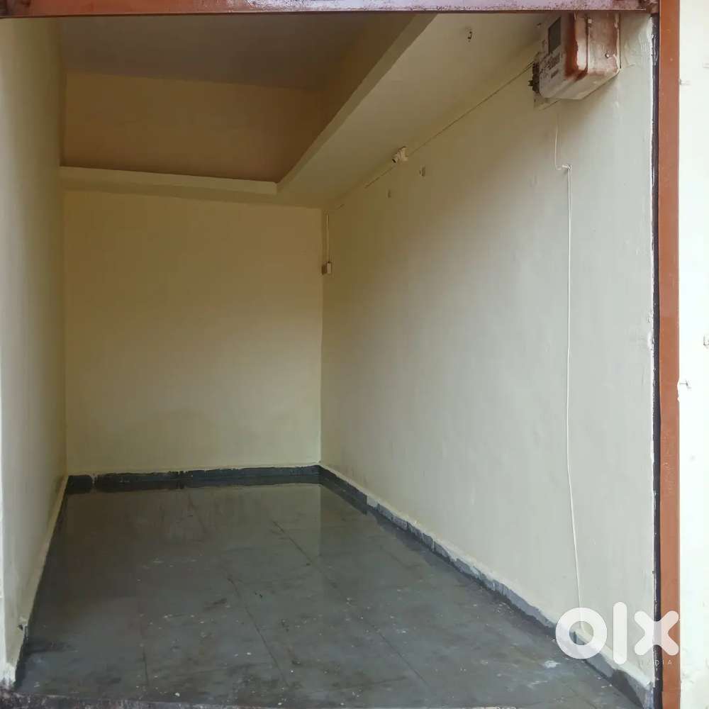 Shrinathji provisions store