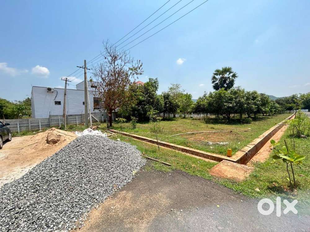 Plot for Sale at Neelakundilu Junction – Near Google Data Center