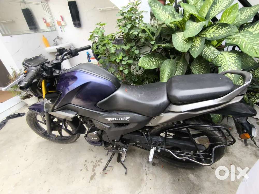 TVS RAIDER 125CC