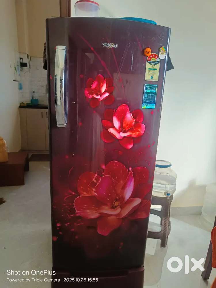 Whirlpool single door fridge