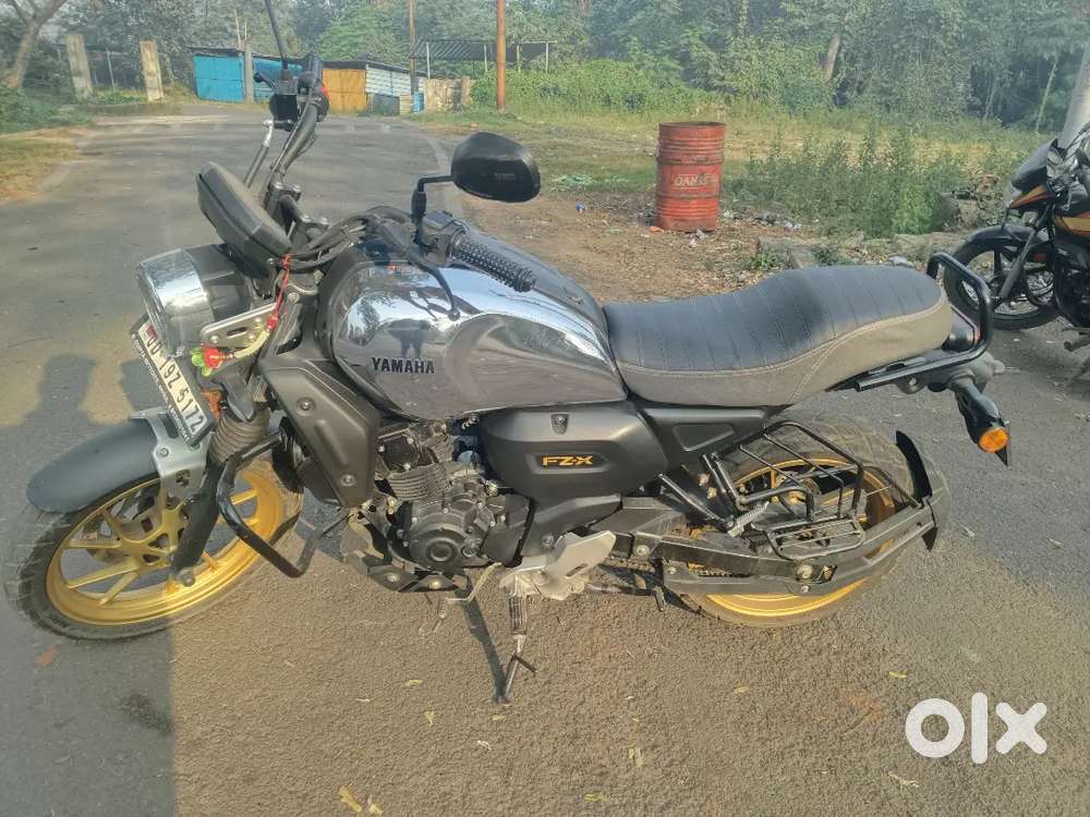 Yamaha Fzx