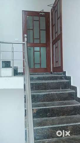 Two halls and one room set for rent