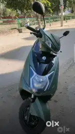 USED OAKAYA FREEDUM ELECTRIC SCOOTY WITH WARRANTY UPTO MARCH 2025