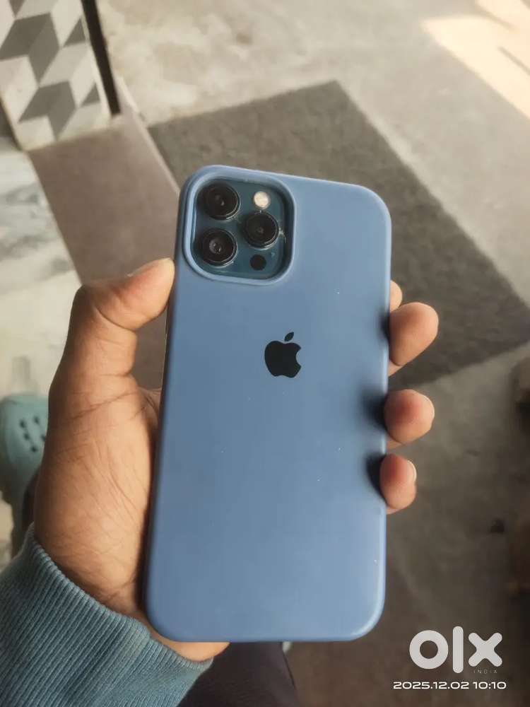 Iphone 12 pro max 256 gb price Negotiable