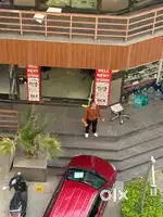 Managing resturant