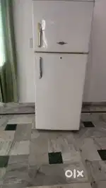 Dewoo fridge 320 litre