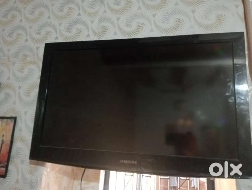 LED TV Samsung Company 32 inches