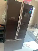 Hitachi double door invertor