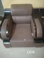 सोफा khurchi