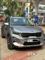 Well maintained KIA Sonet iMT for sale