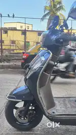 Access 125 blutooth edition
