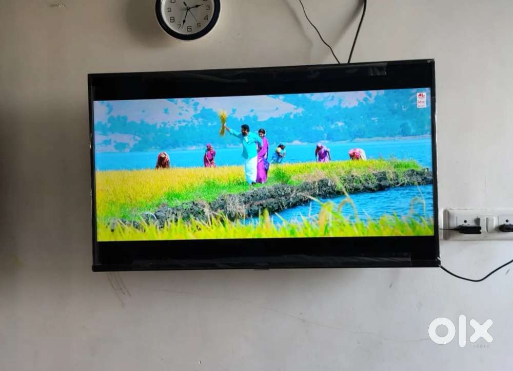 TCL iffalcon 43 4k UHD Android Smart led tv in excellent condition