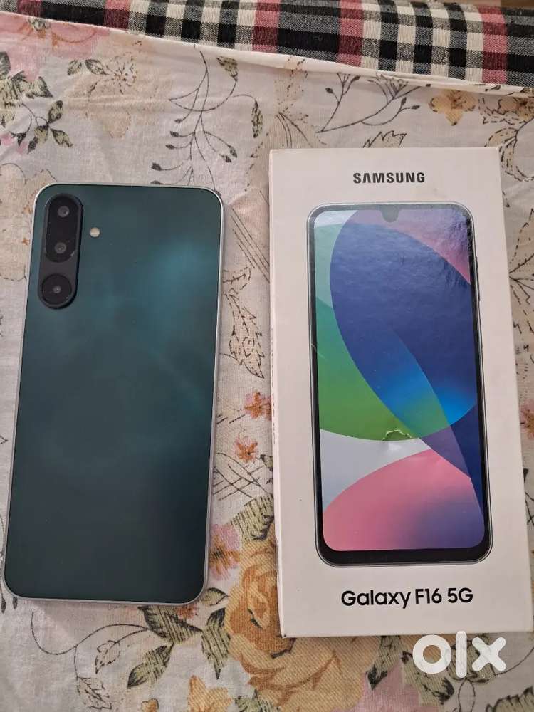 Samsung Galaxy F16   5G  with 6gb ram 128gb   11 mnth warranty hai