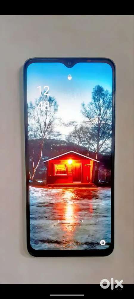 Oppo A57 Glowing Green (4GB RAM, 64GB Storage) - Excellent Condition