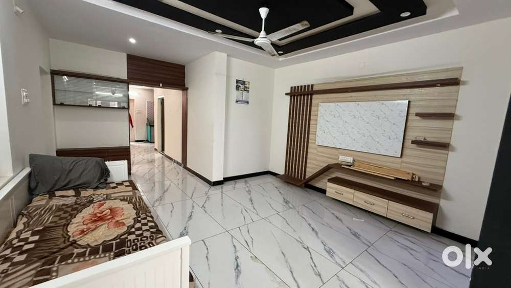 175Sq.yds West Facing 2BHK House For Sale In Vakalapudi,Kakinada