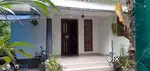 House with plot for sale. ബൈക്ക് കയറുന്ന വഴി.