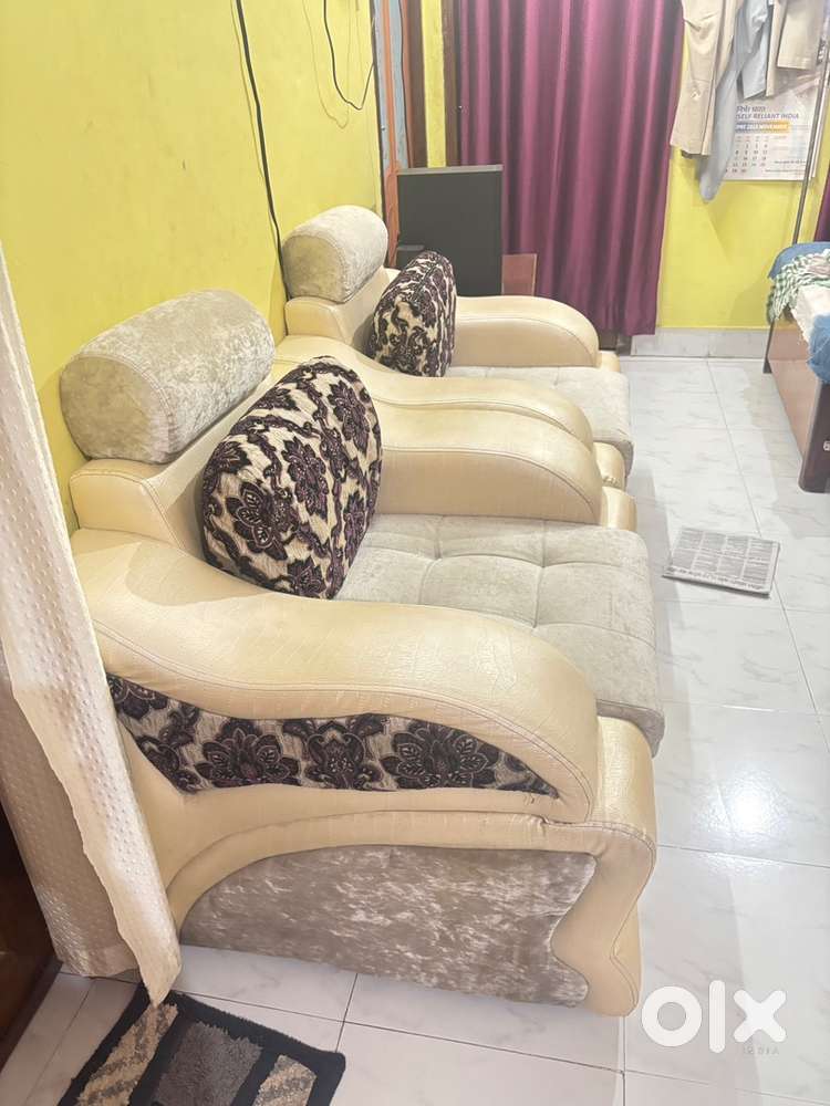 5 sitting sofa
