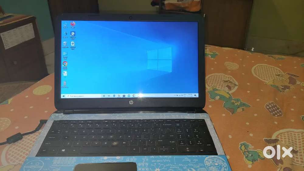 HP Laptop (15r-250TU)