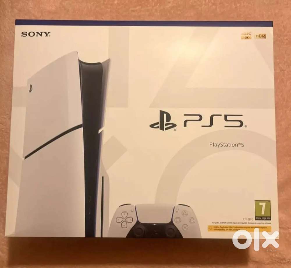 PlayStation 5 Slim 1TB - Disc Edition Console