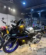 Yamaha R15 v4