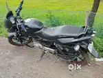पल्सर १५० cc