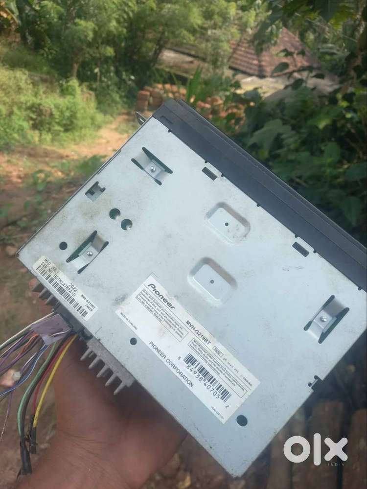 Pioneer touch screen music system