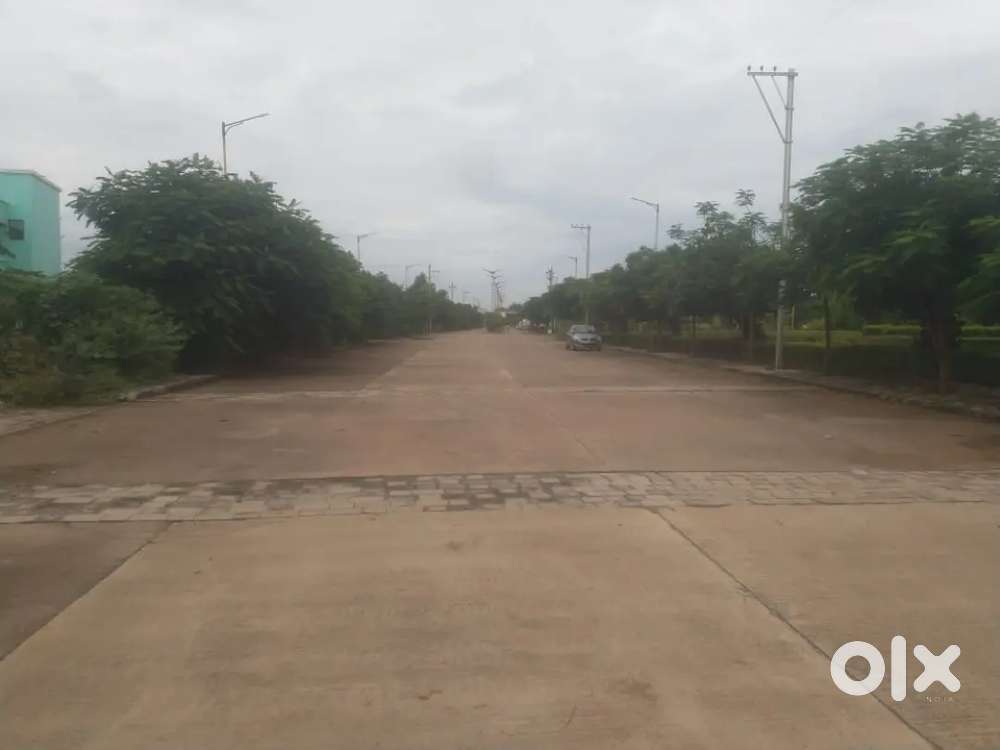 Plots available near by Jora Mall