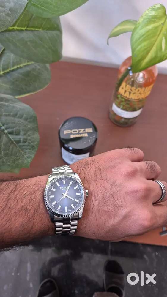 Sonata Brand new watch one day old