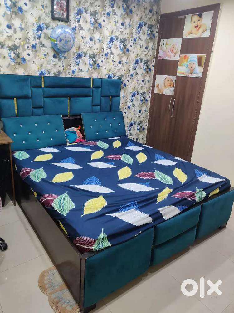 Double Bed with Storage Box + 2 Mattresses – Good Condition