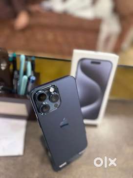 iPhone 15 pro great condition included warranty 6 month Refurbished
