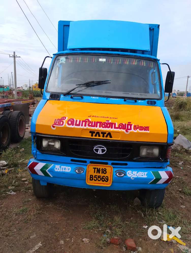Driver  and delivery boys wanted
