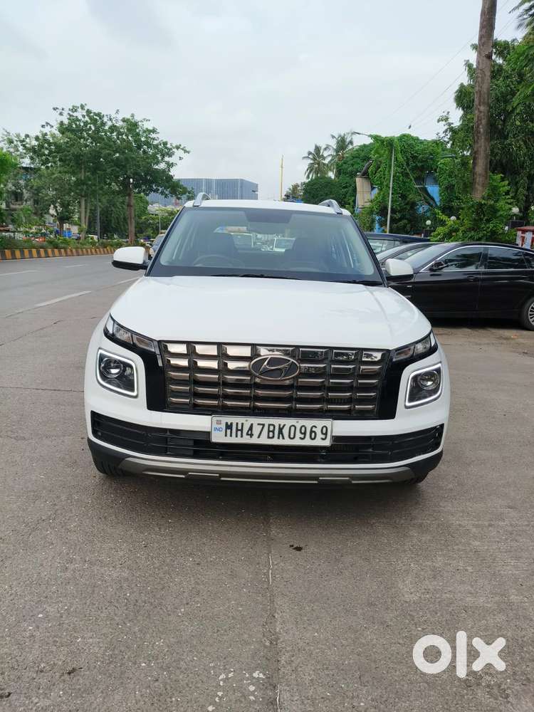 Hyundai Venue 1.0 SX (O) Turbo DCT, 2023, Petrol