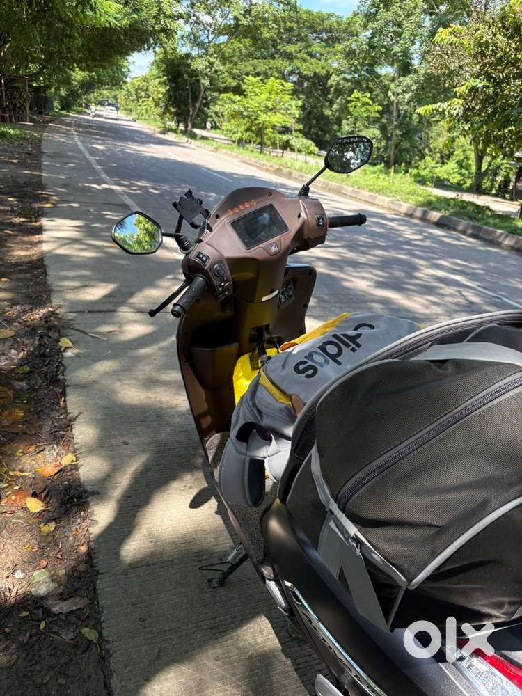 Brand new,very few kilometers and one servicing left.
