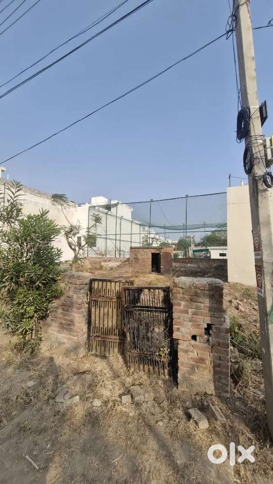 200 gaj plot for sale