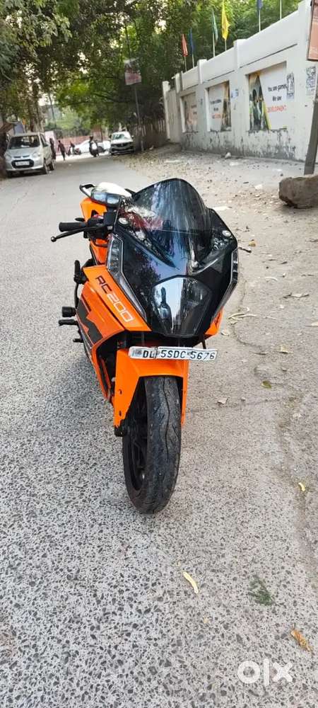 KTM rc 200 new model brand new condition mint