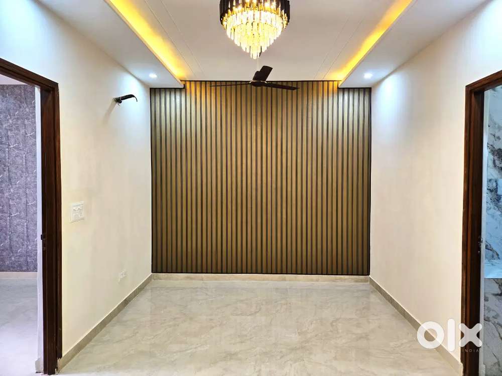 3 Bhk Flat with LIFT in Gated Society Near Panchkula Sec 20
Cover Par