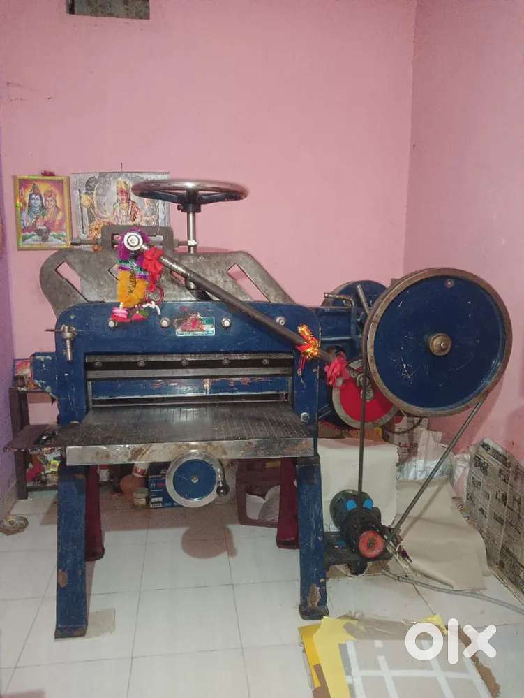 Notebook Cutting Machine