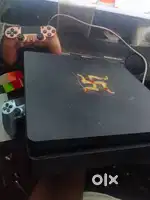 Playstation 4 slim ps4