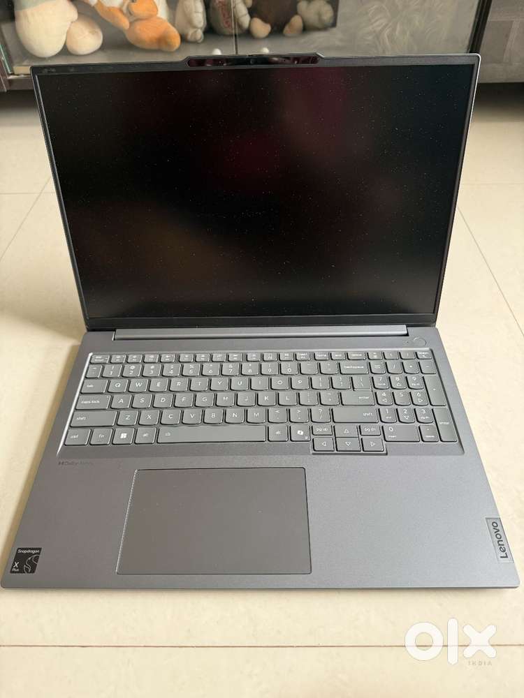 2 month old brand new barely used Lenovo Thinkbook 16' 7th gen laptop