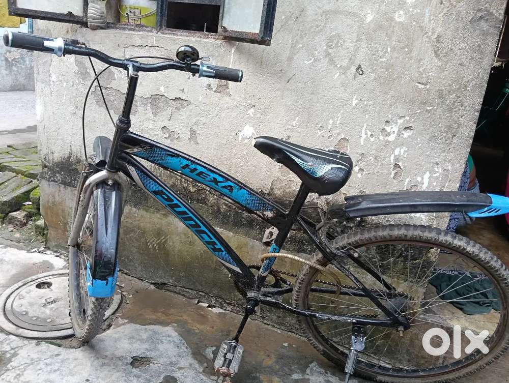 Hexa punch bicycle without carrier