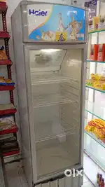 Coldrink display fridge