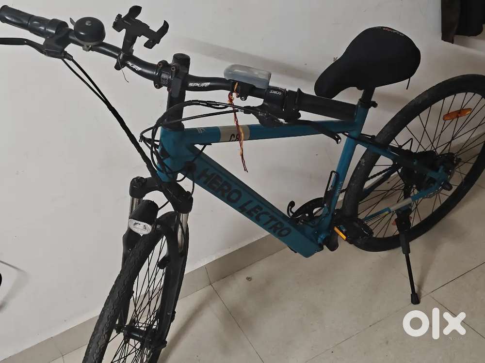 Hero Lectro C8 electric cycle