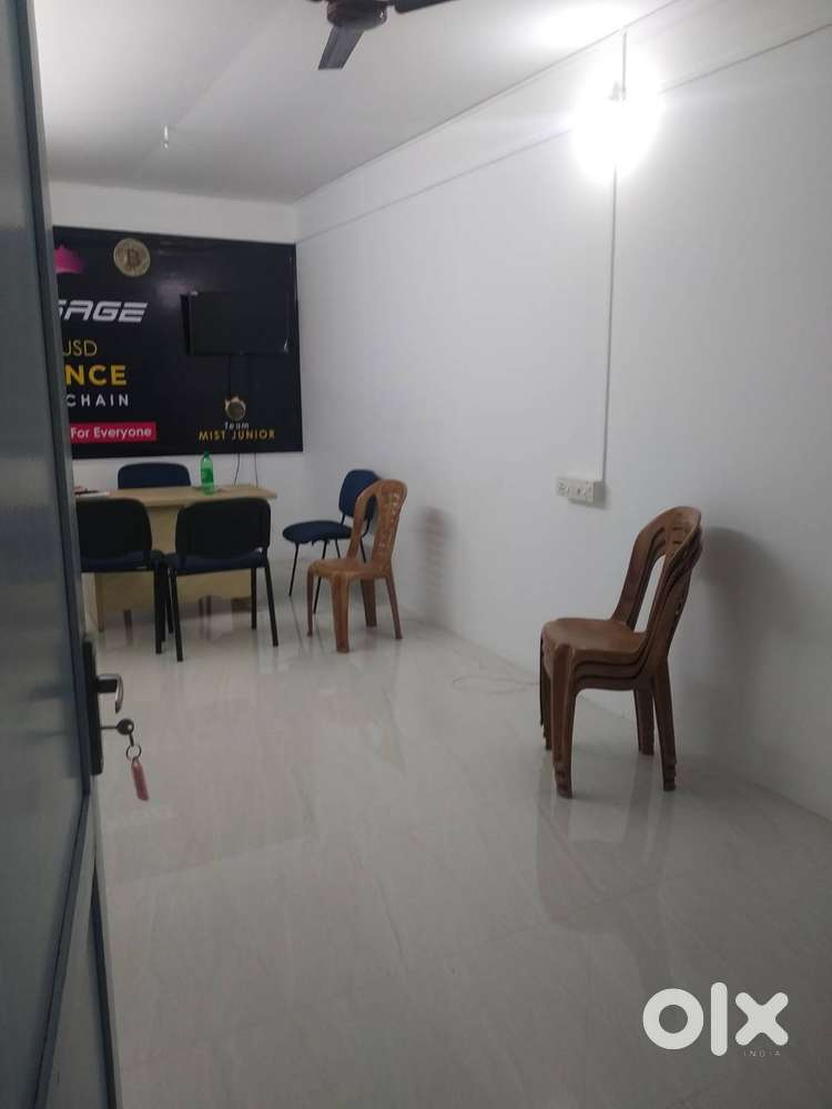 OFFICE ROOM 180 Sq Ft,near FATHIMA HOSPITAL,ASOKAPURAM,IN CALICUT CITY