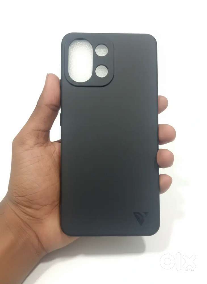 Wholesale hai cover ,earbud, neck band,music system, power bank,ect.