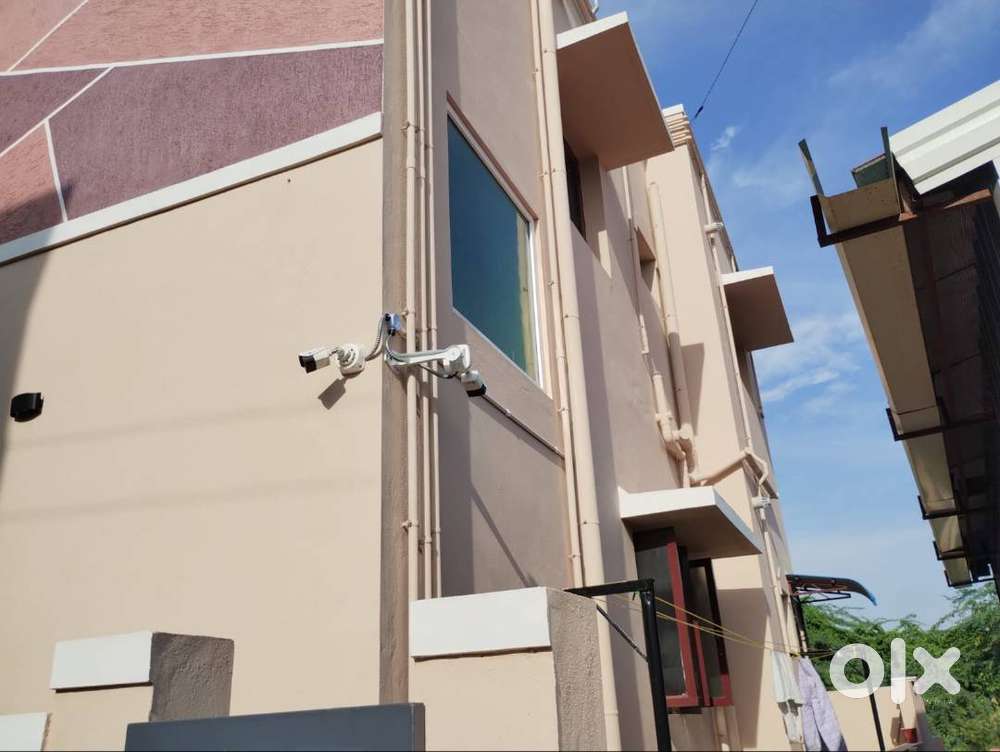 1BHK Flat for rent in Melur Pallavarayanpatty with 24/7 CCTV security