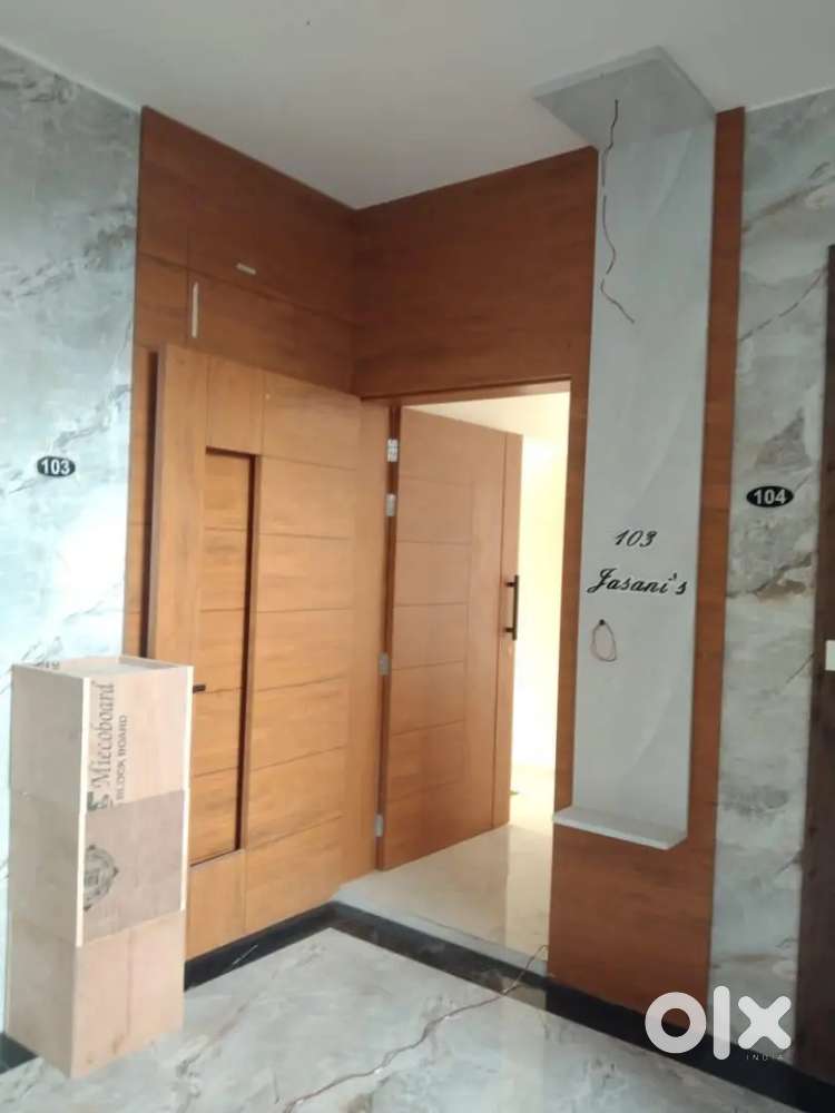 आपके फलेट में फुल फर्नीचर ऐंड ओल वकॅ समाधान आपके बजटमे