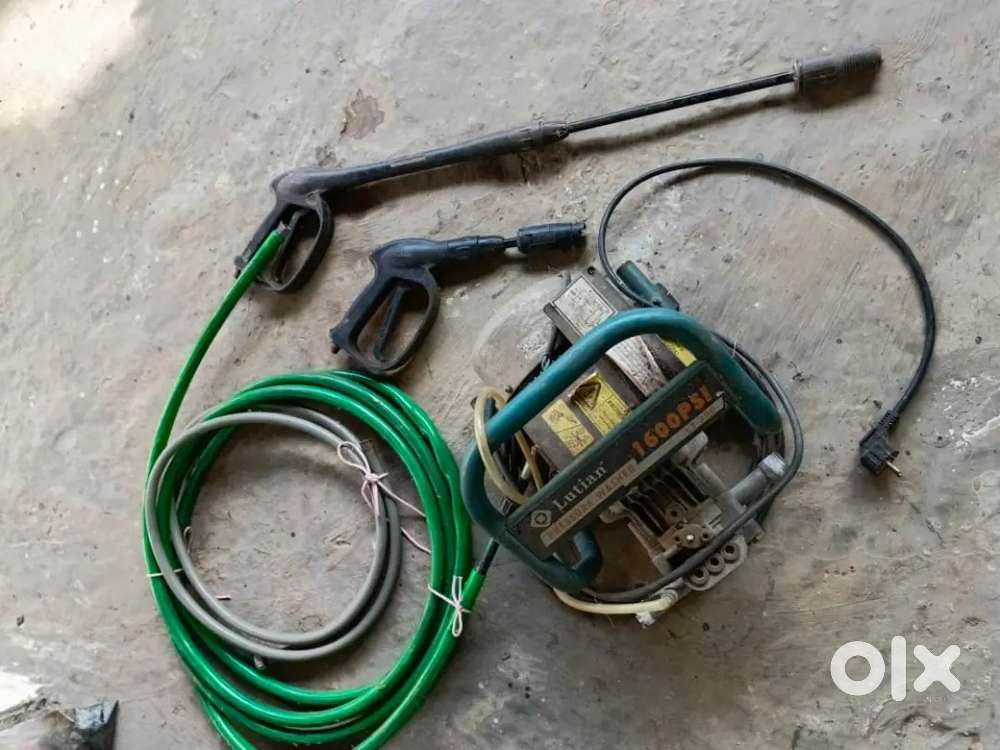Water pressure pump