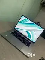 Apple MacBook Pro 2019 i9 32GB 512GB TouchBar Warranty